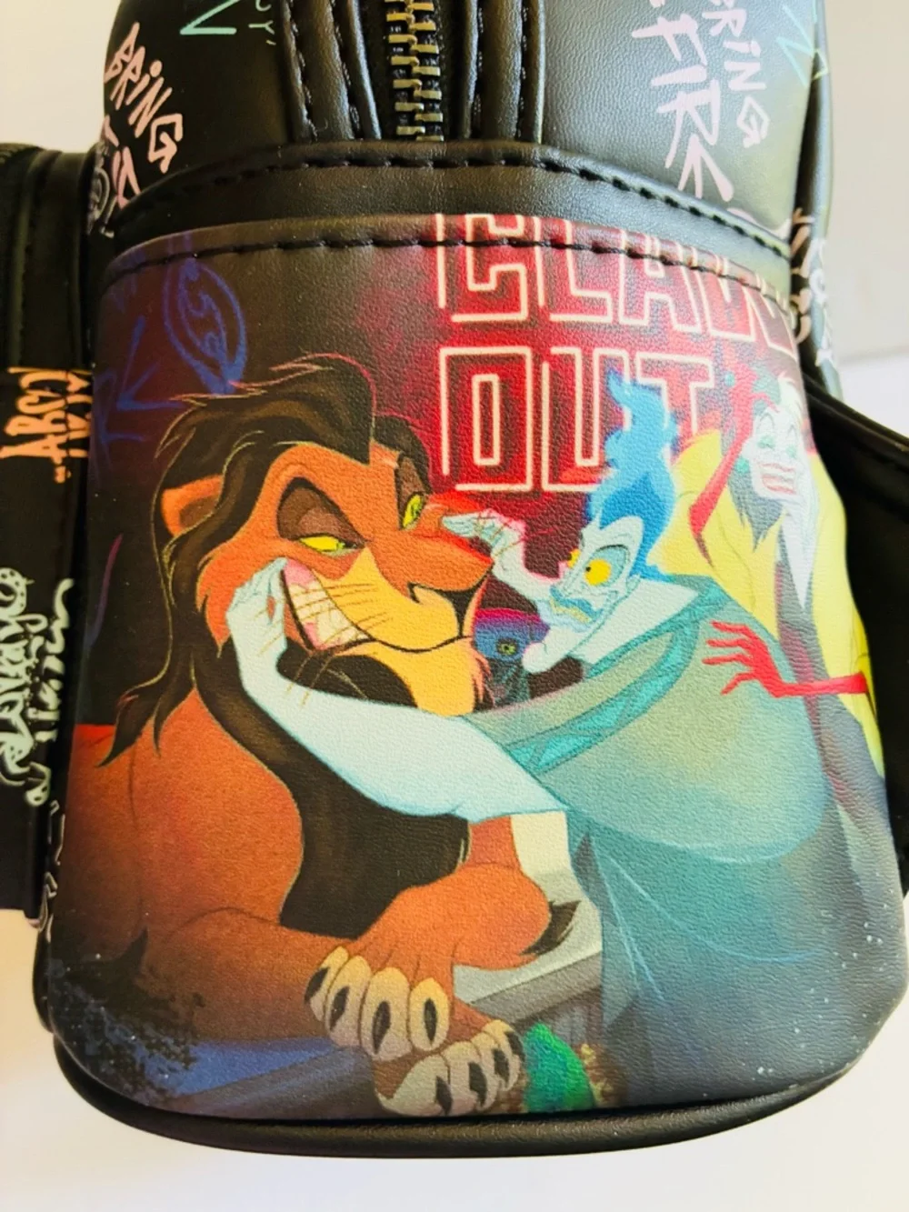 Disney Loungefly Villains Graphic Black Mini Backpack Hard Tag! EUC